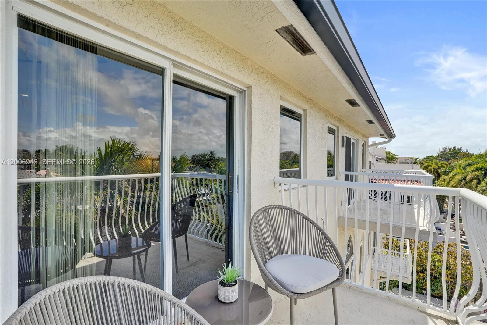 2739 NE 15th St Fort Lauderdale, FL 33304