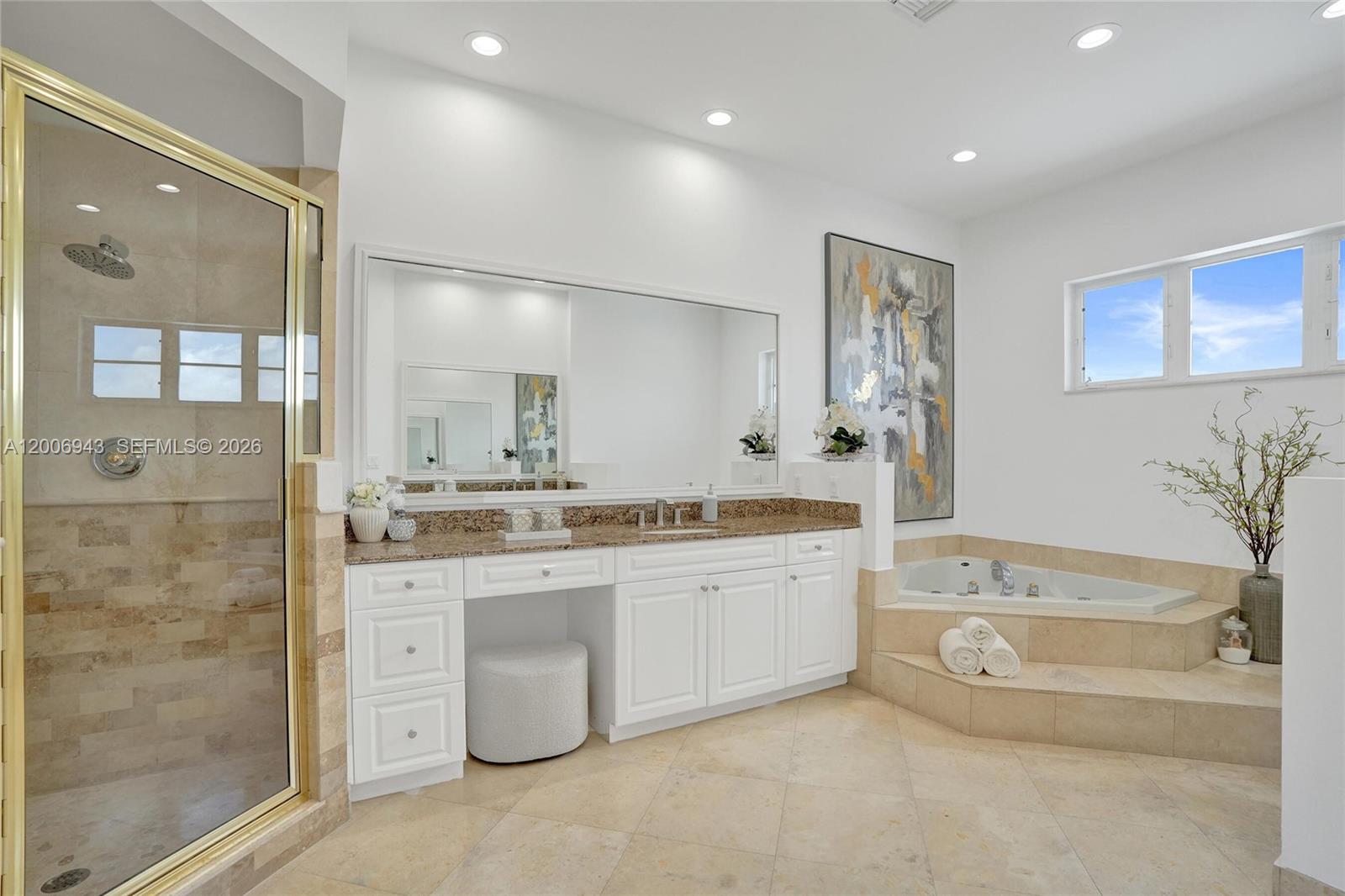 2739 NE 15th St Fort Lauderdale, FL 33304