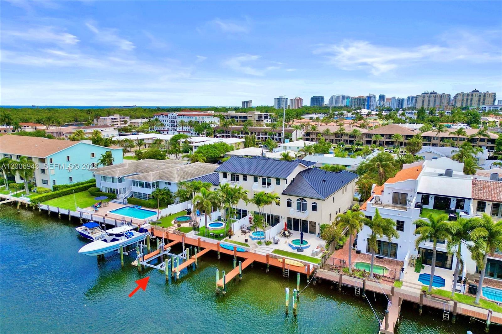 2739 NE 15th St Fort Lauderdale, FL 33304