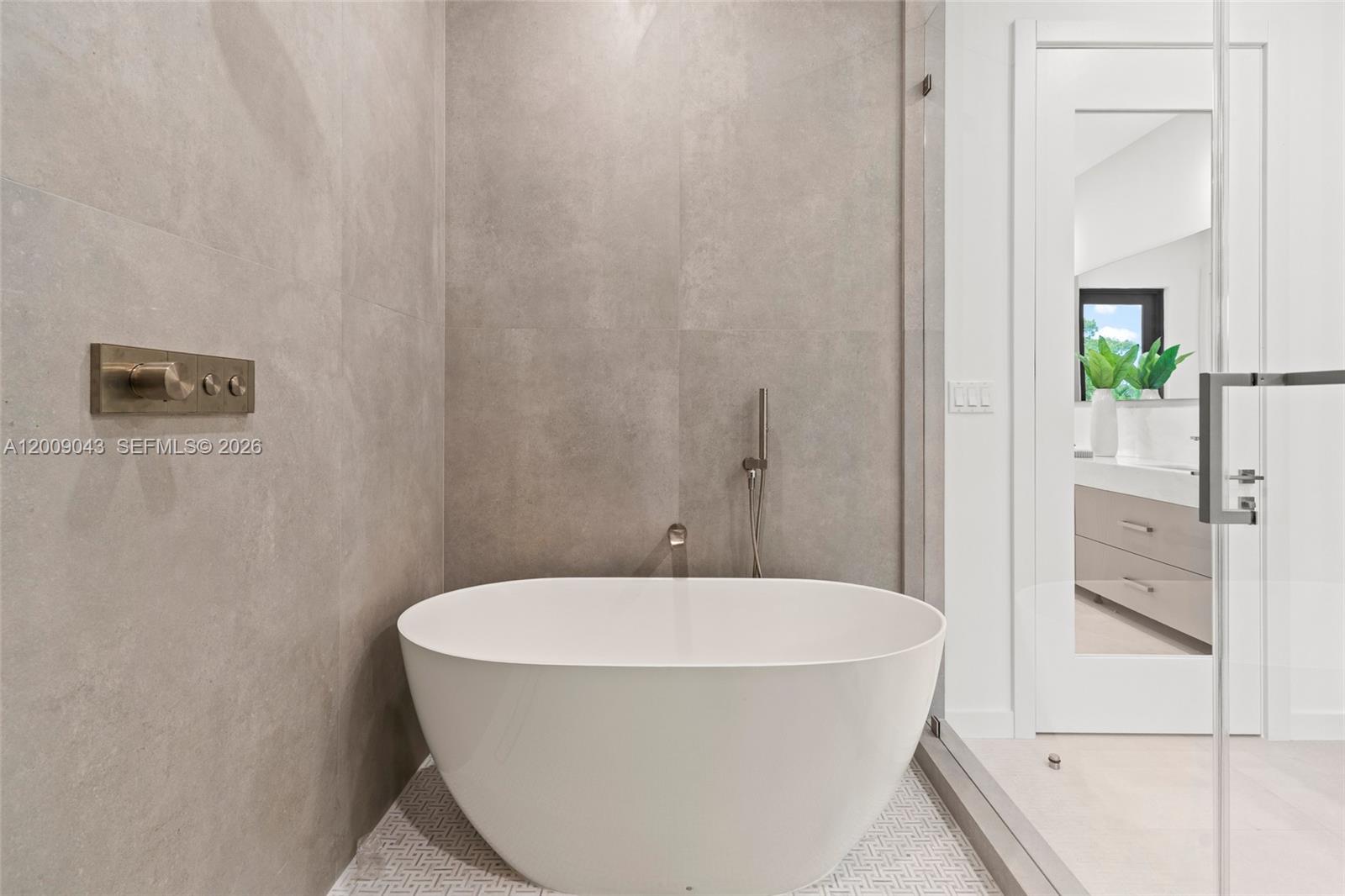 730 Zamora Ave Coral Gables, FL 33134