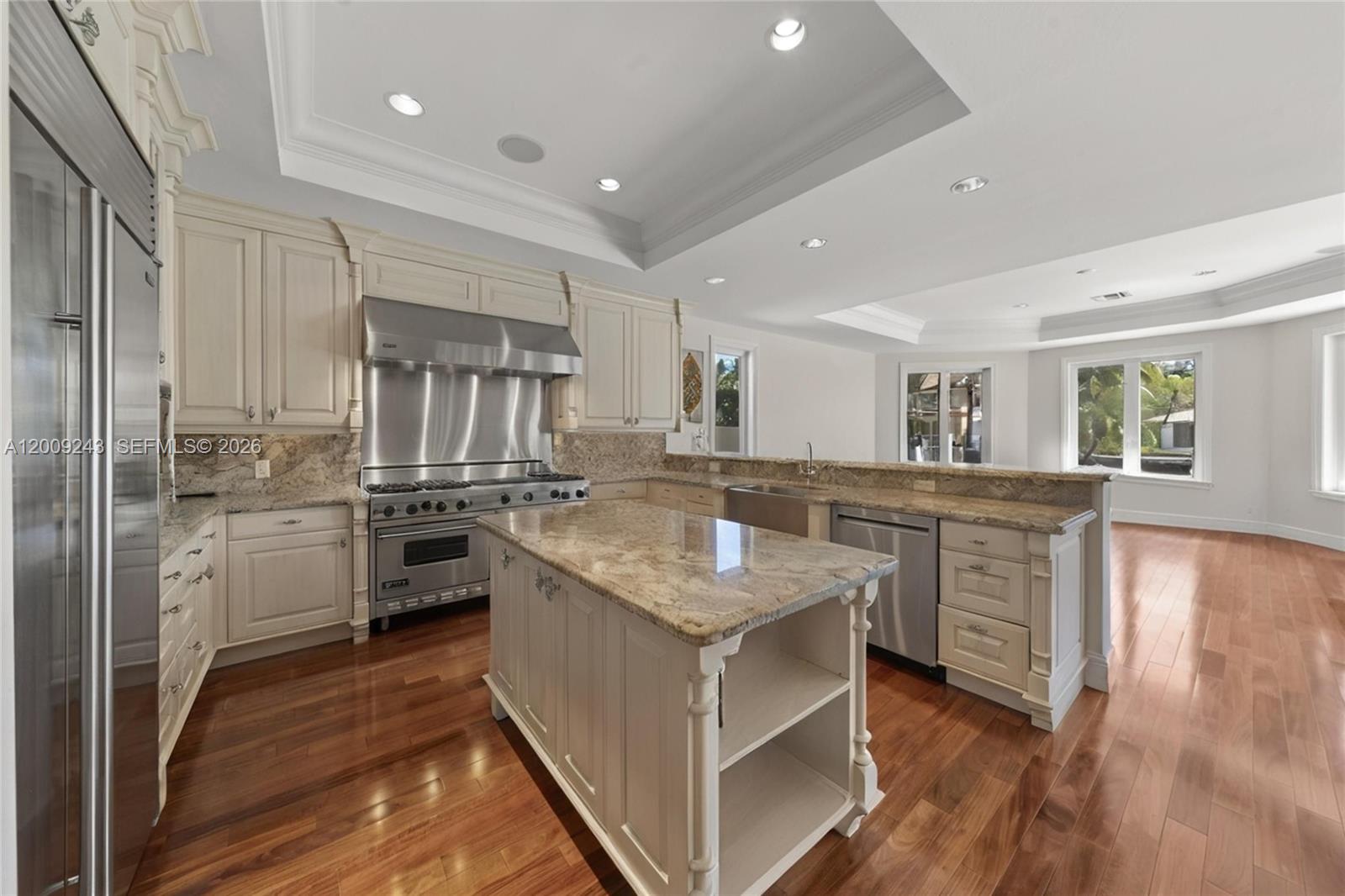 2430 Aqua Vis Blvd Fort Lauderdale, FL 33301