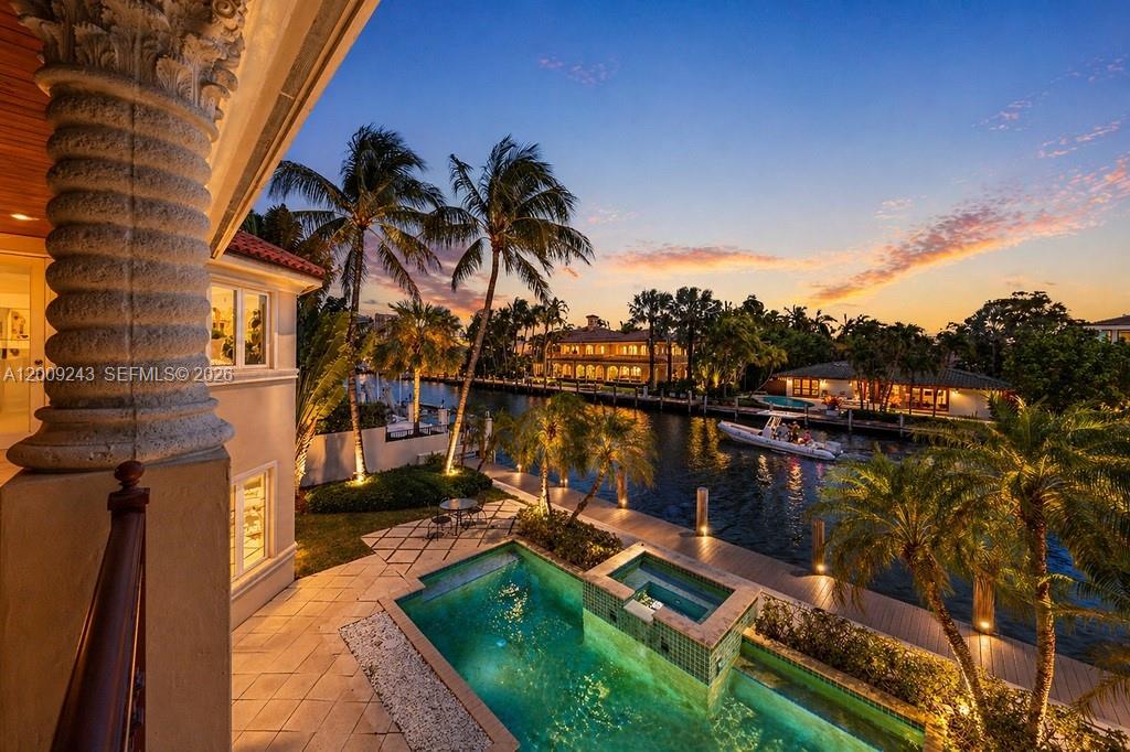 2430 Aqua Vis Blvd Fort Lauderdale, FL 33301