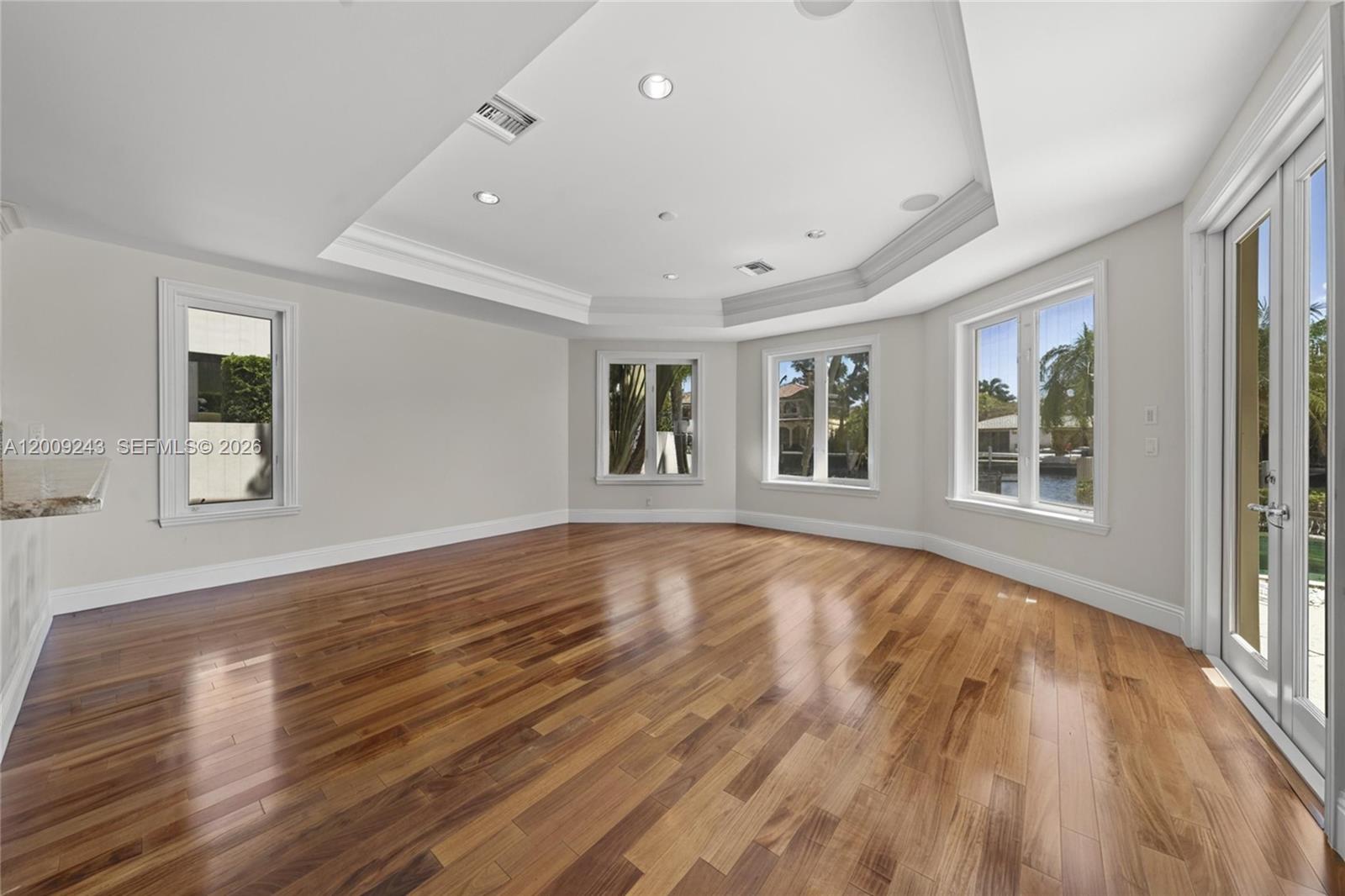 2430 Aqua Vis Blvd Fort Lauderdale, FL 33301