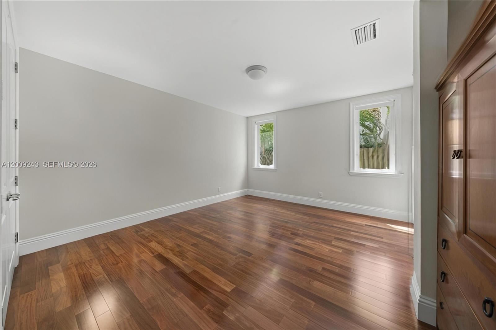 2430 Aqua Vis Blvd Fort Lauderdale, FL 33301