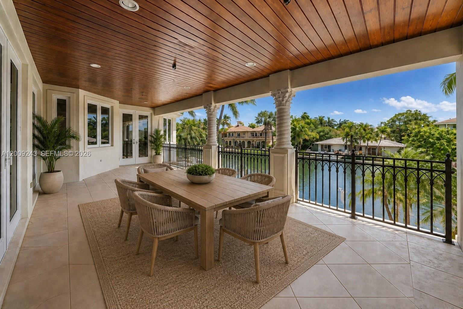 2430 Aqua Vis Blvd Fort Lauderdale, FL 33301