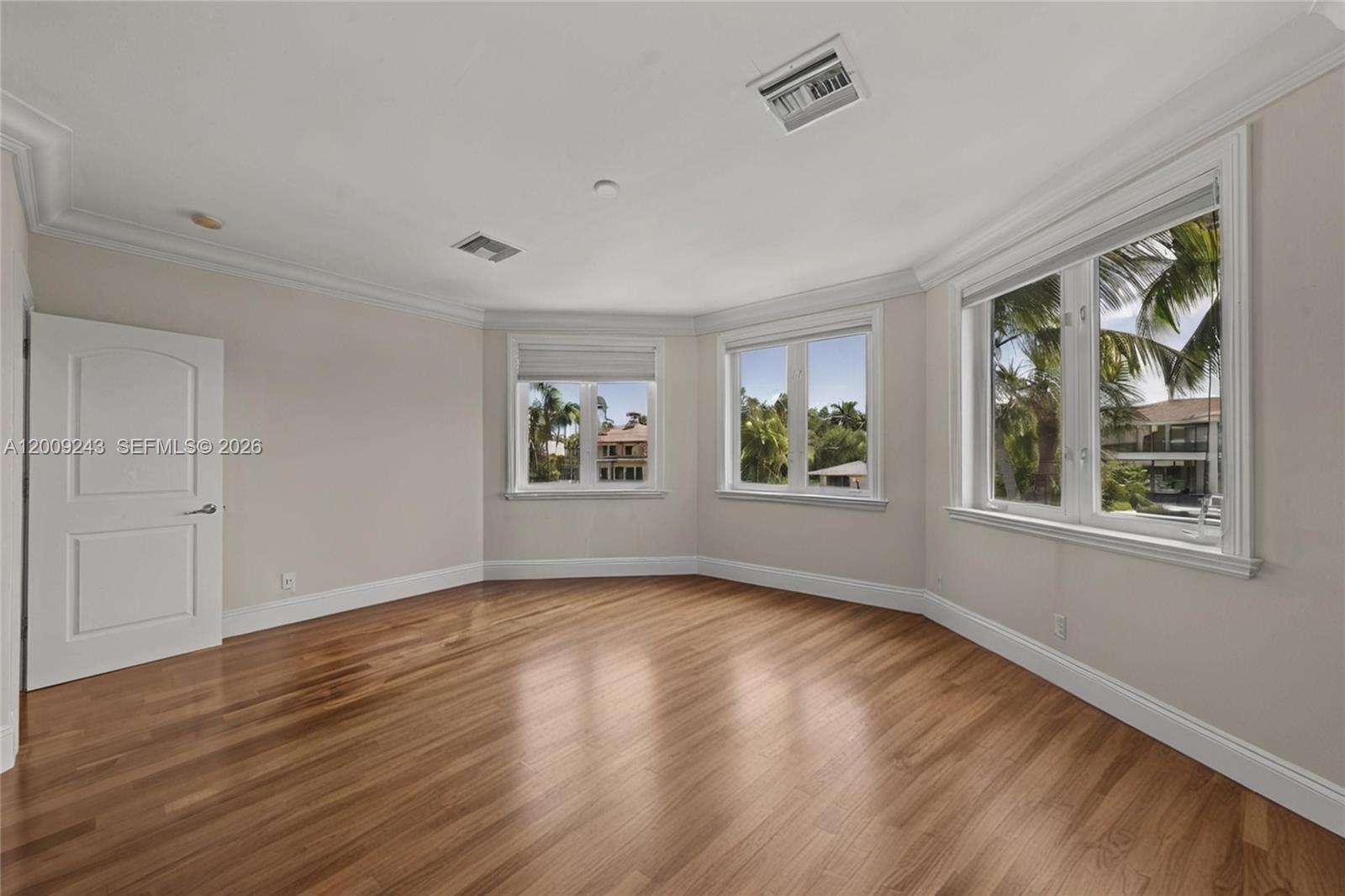 2430 Aqua Vis Blvd Fort Lauderdale, FL 33301