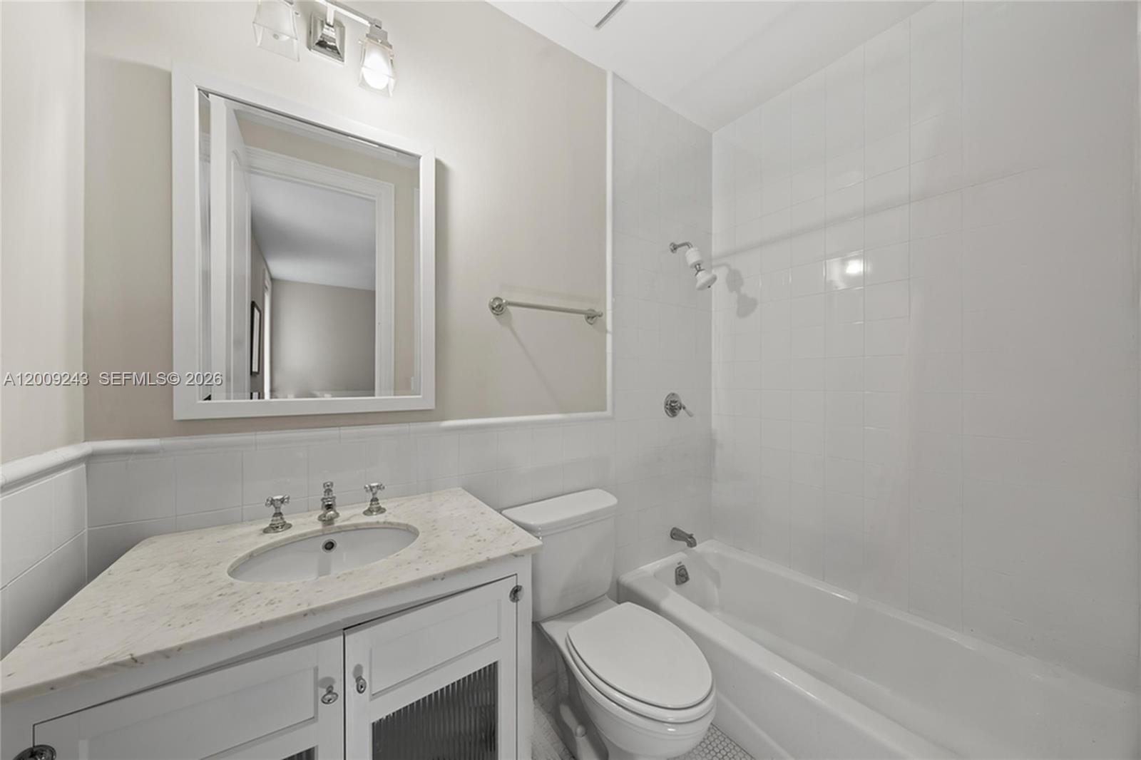 2430 Aqua Vis Blvd Fort Lauderdale, FL 33301