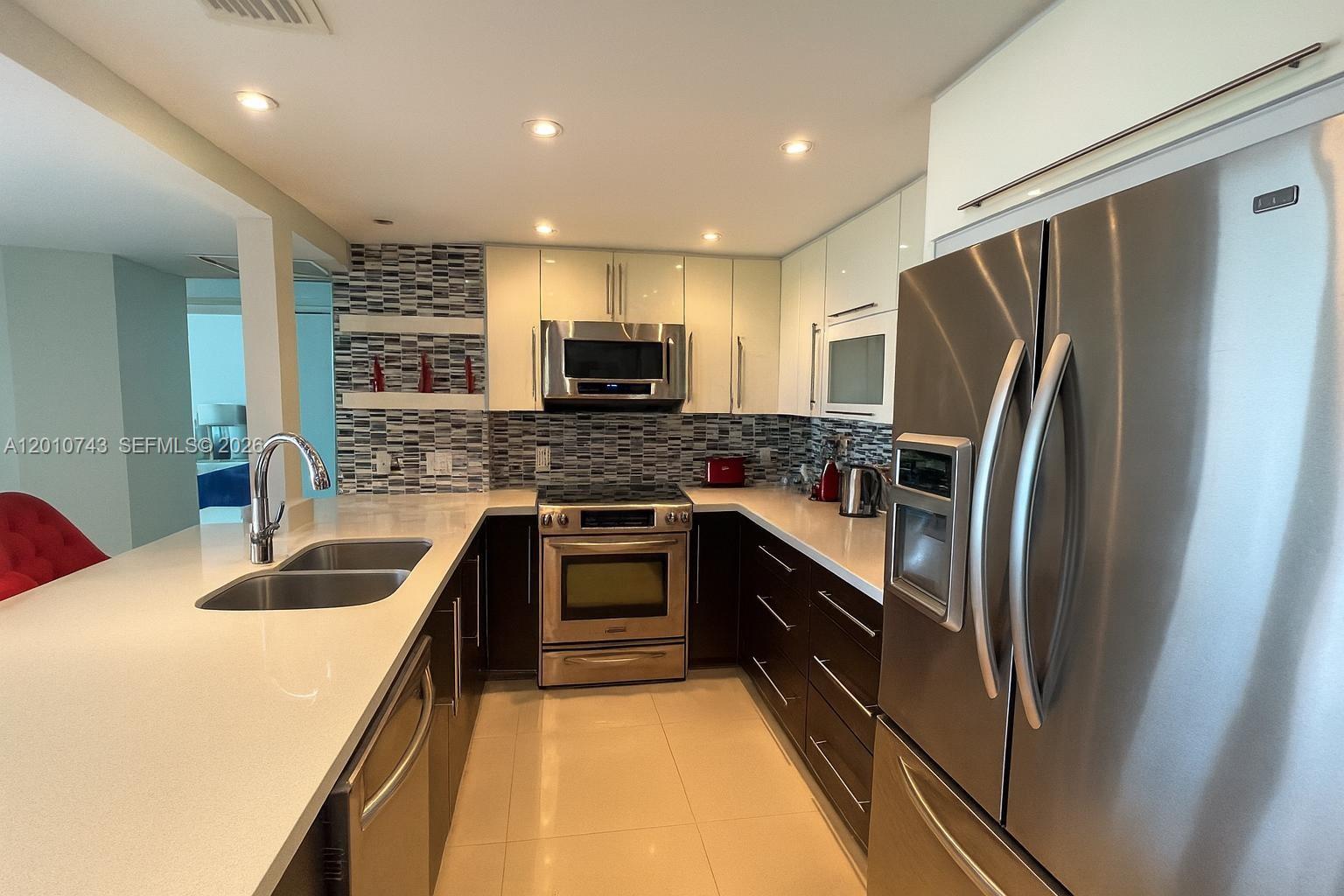 image Arlen House East6