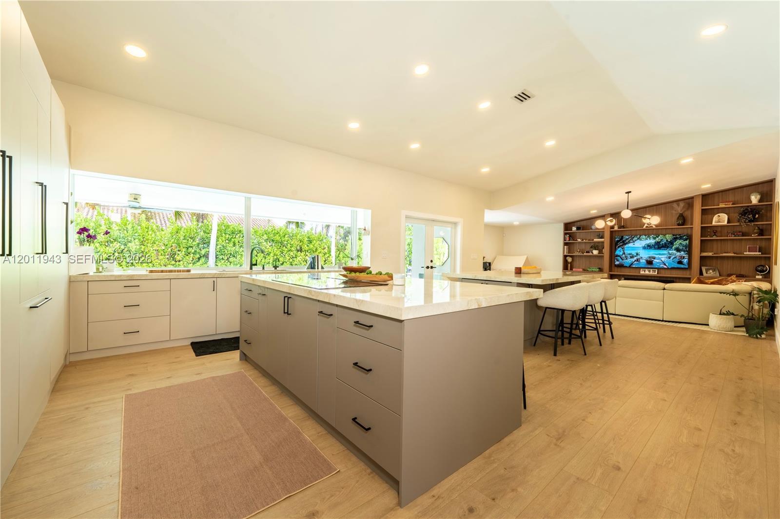10461 SW 121st St Miami, FL 33176