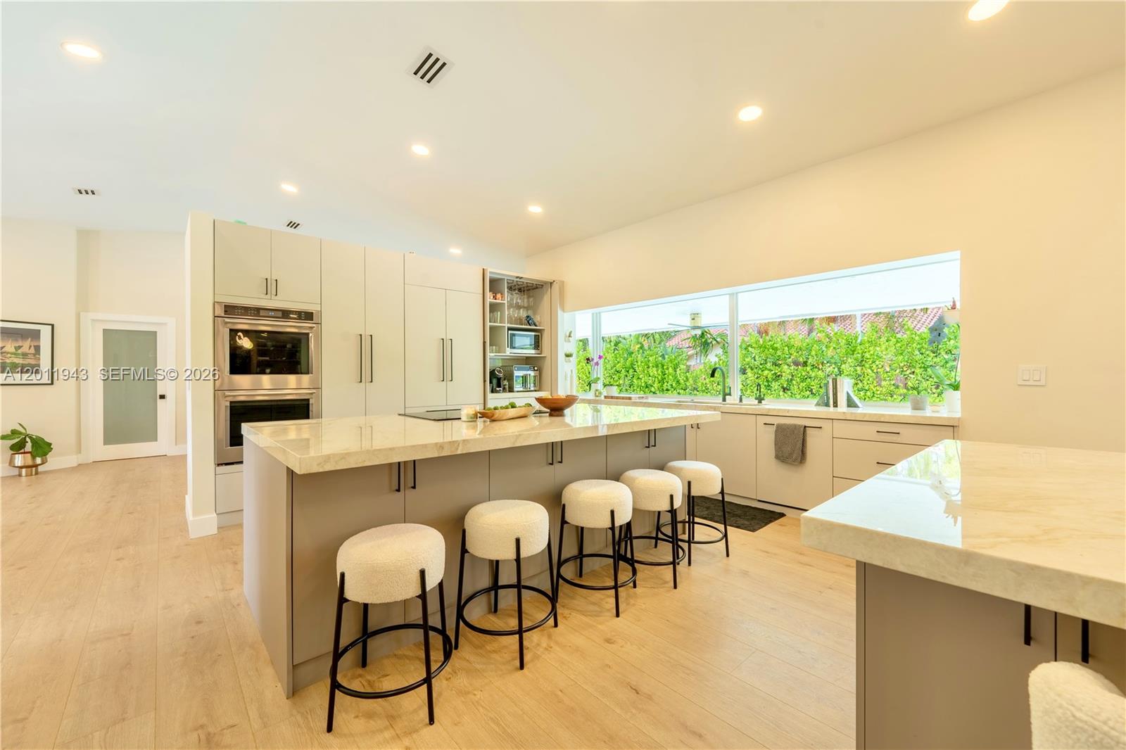 10461 SW 121st St Miami, FL 33176