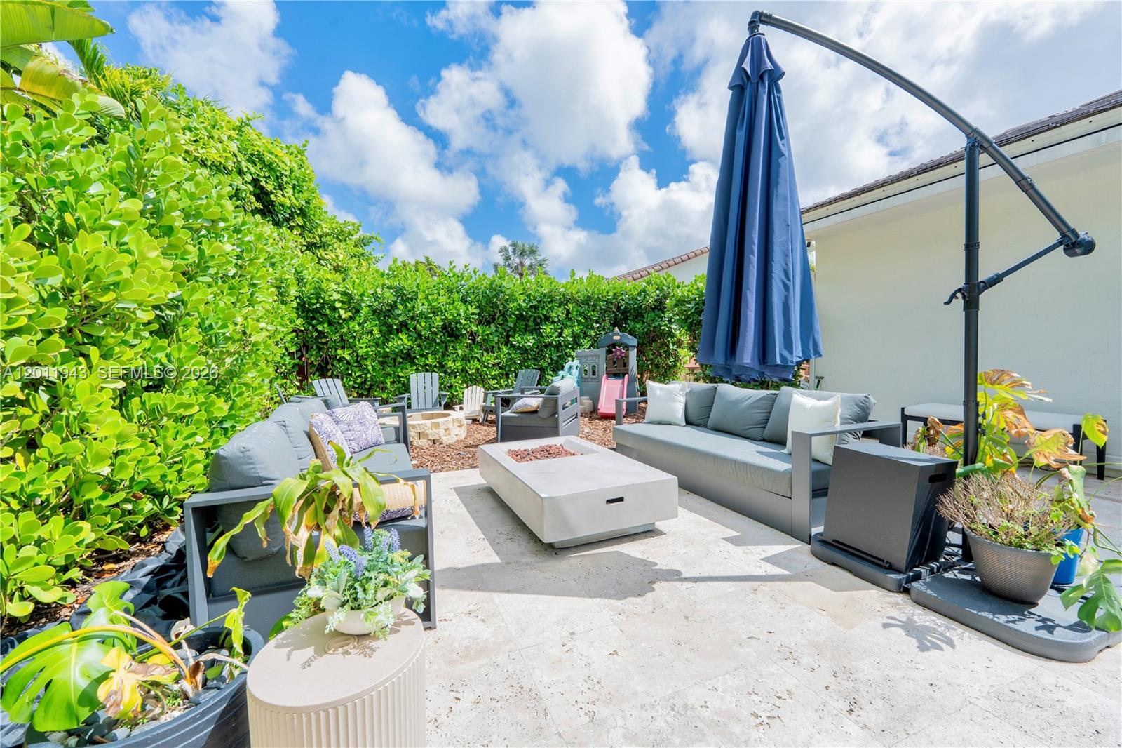 10461 SW 121st St Miami, FL 33176