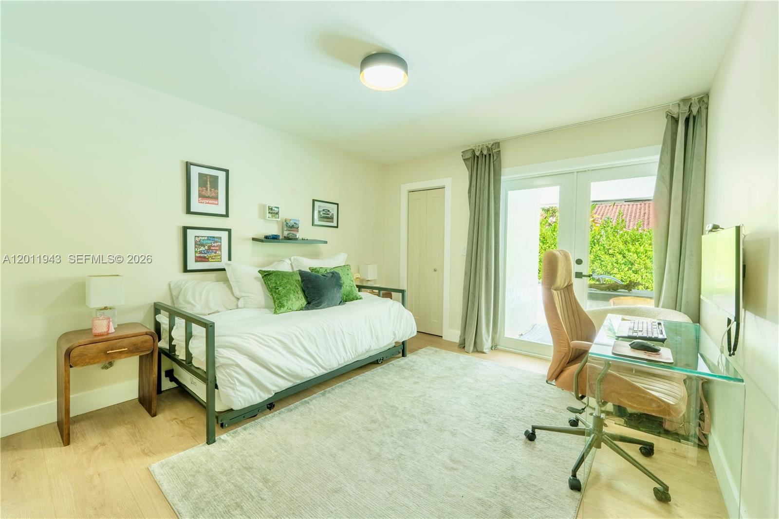 10461 SW 121st St Miami, FL 33176