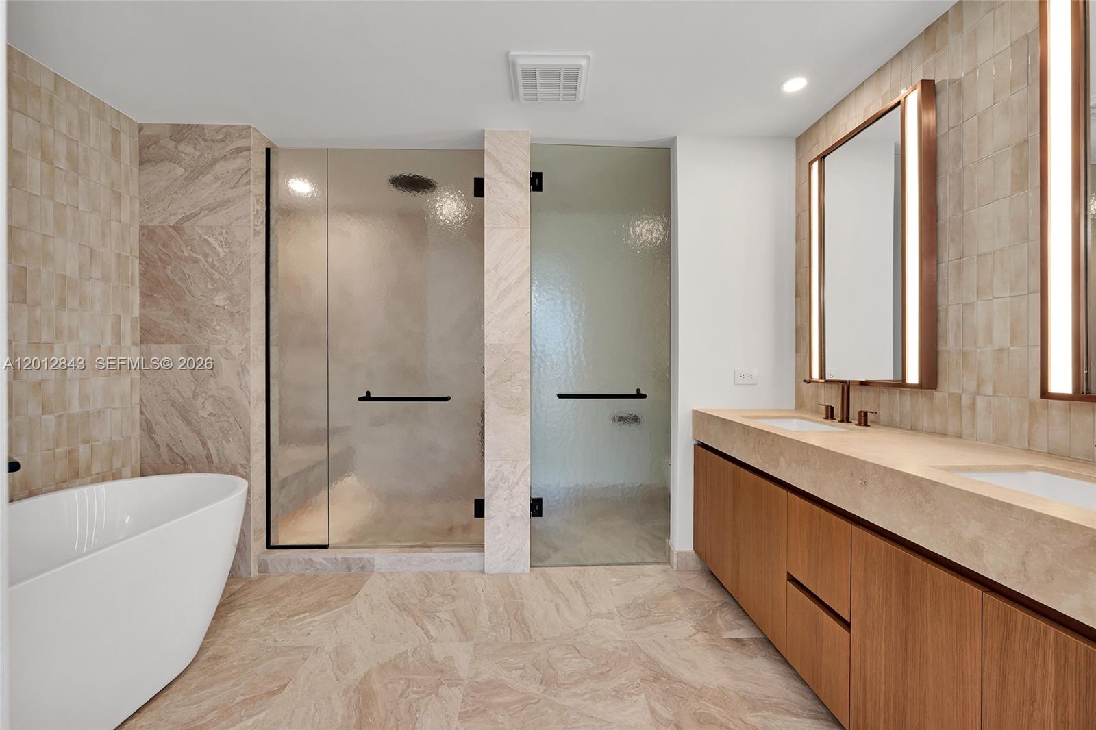1177 Kane Concourse #809 Bay Harbor Islands, FL 33154