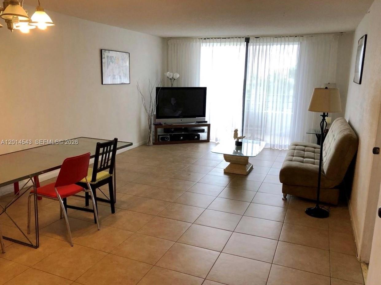 600 Three Iss Blvd #418
