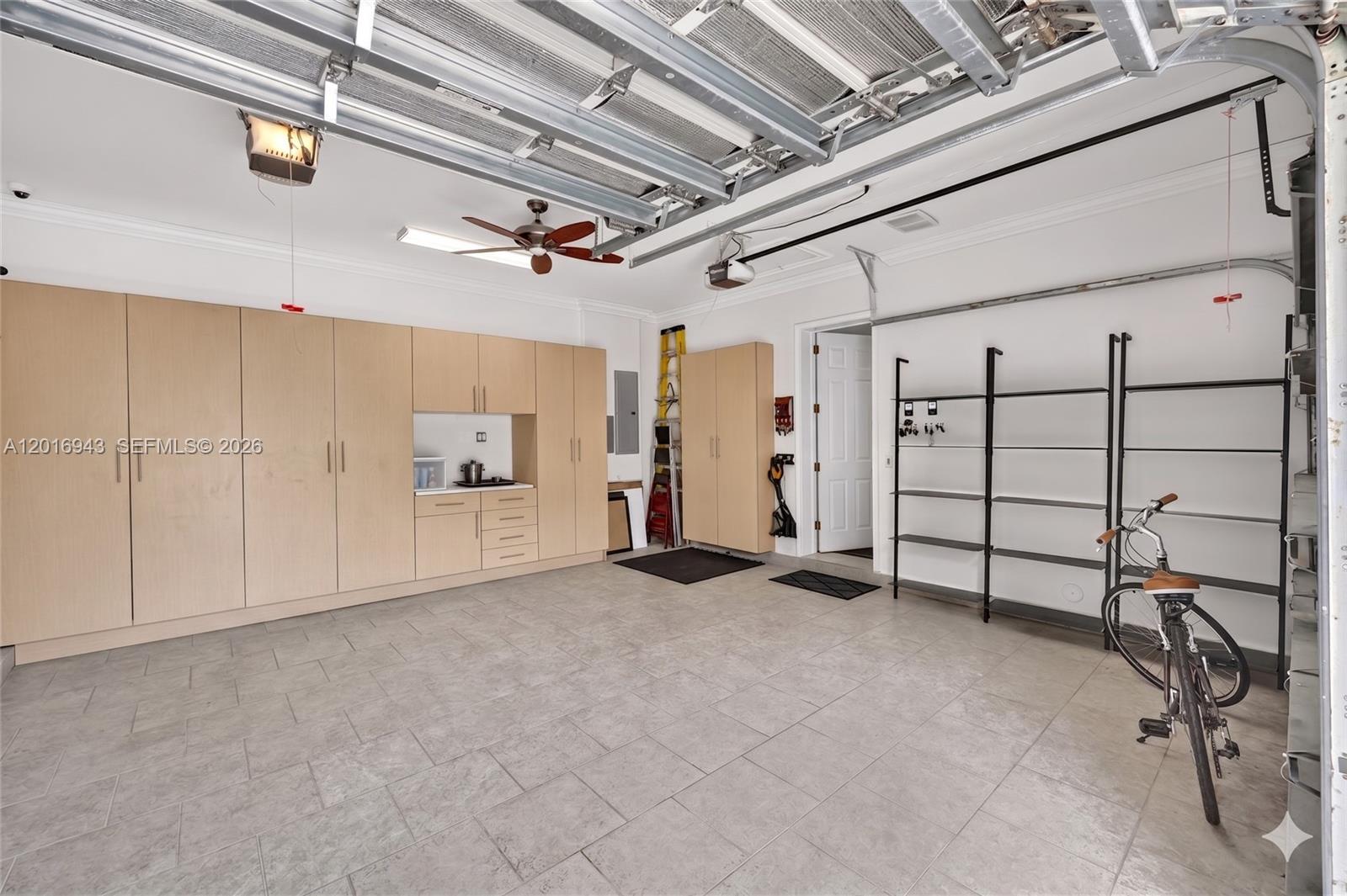 18461 SW 83rd Ave Cutler Bay, FL 33157