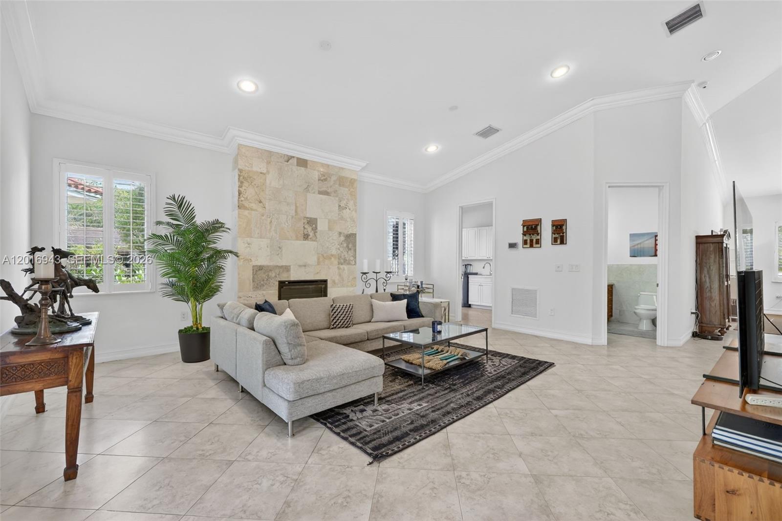 18461 SW 83rd Ave Cutler Bay, FL 33157