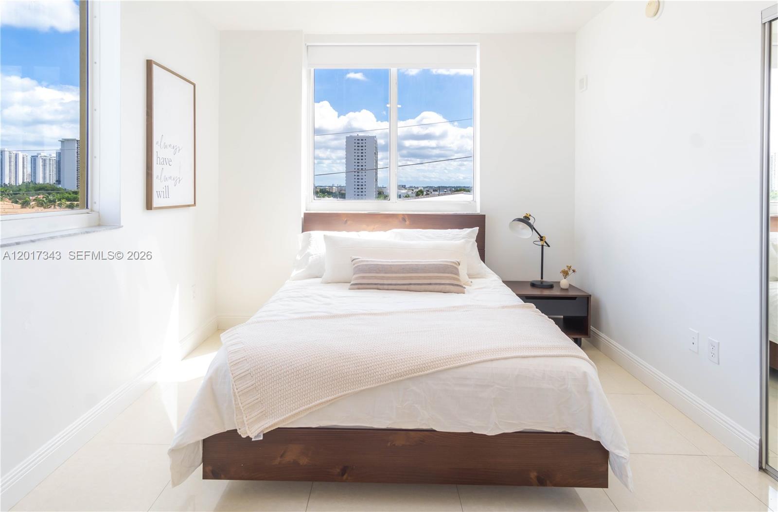 image The Venture at Aventura29