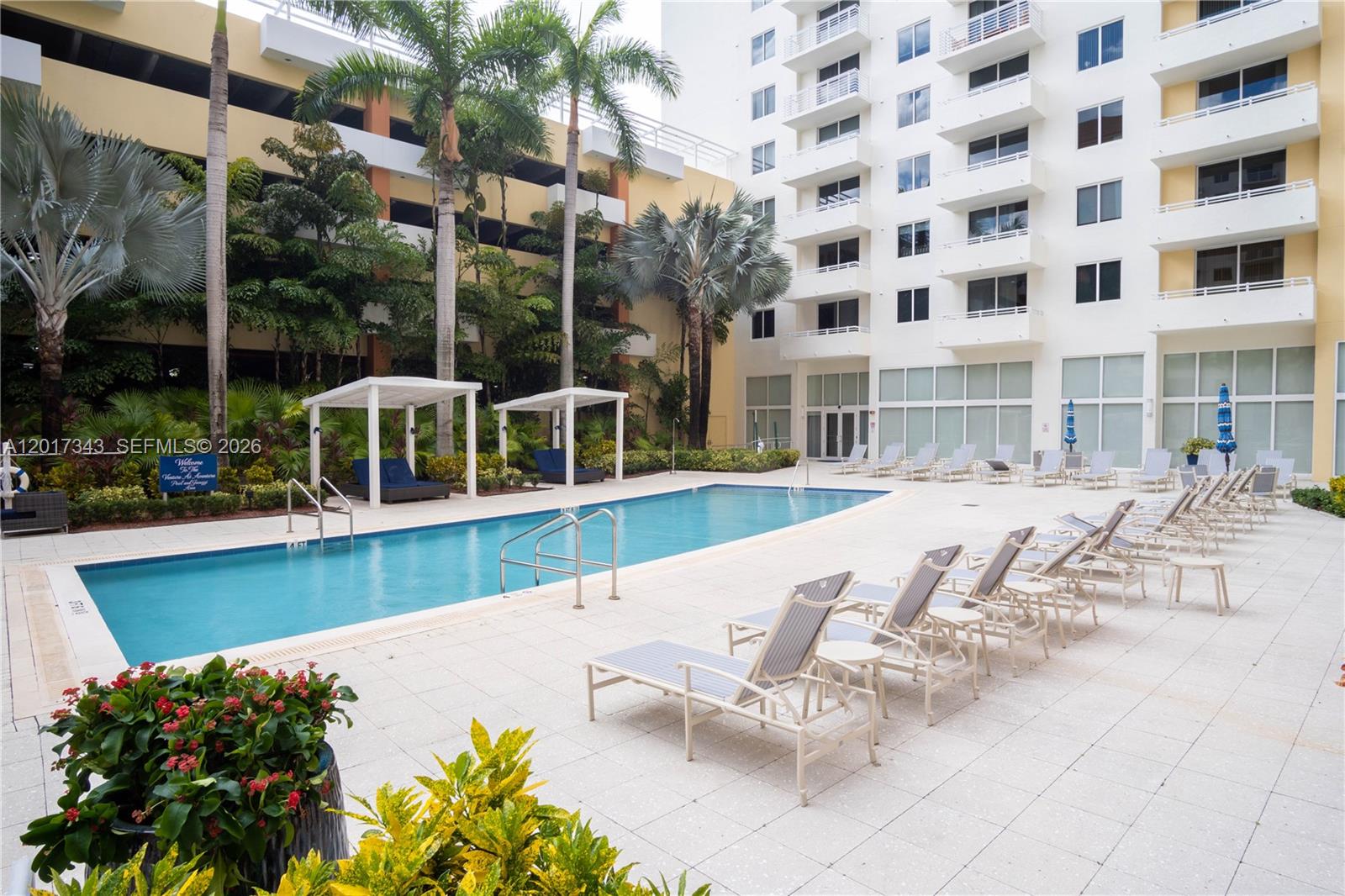 image The Venture at Aventura54