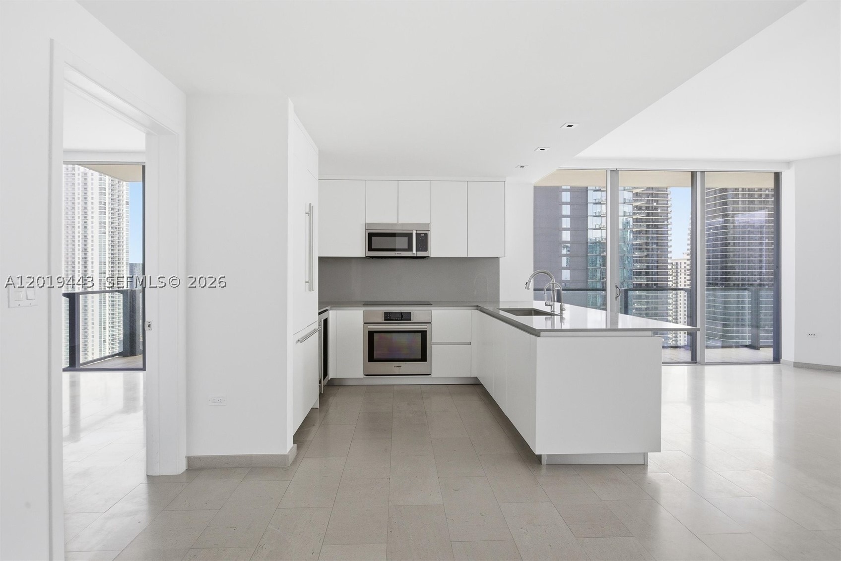 image Reach Brickell City Centre32
