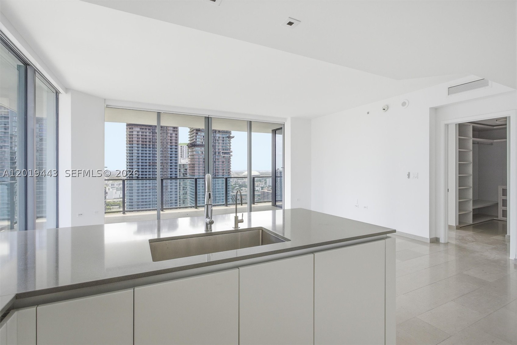 image Reach Brickell City Centre37