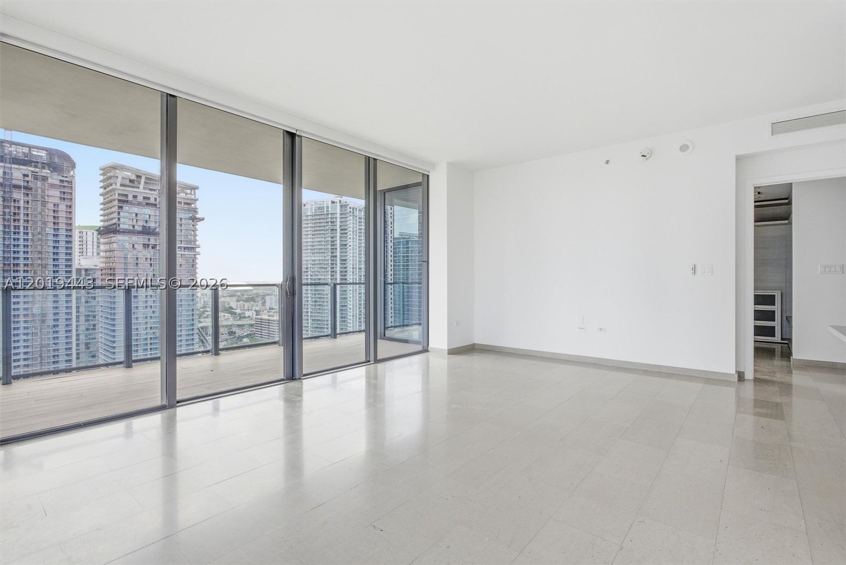 image Reach Brickell City Centre38
