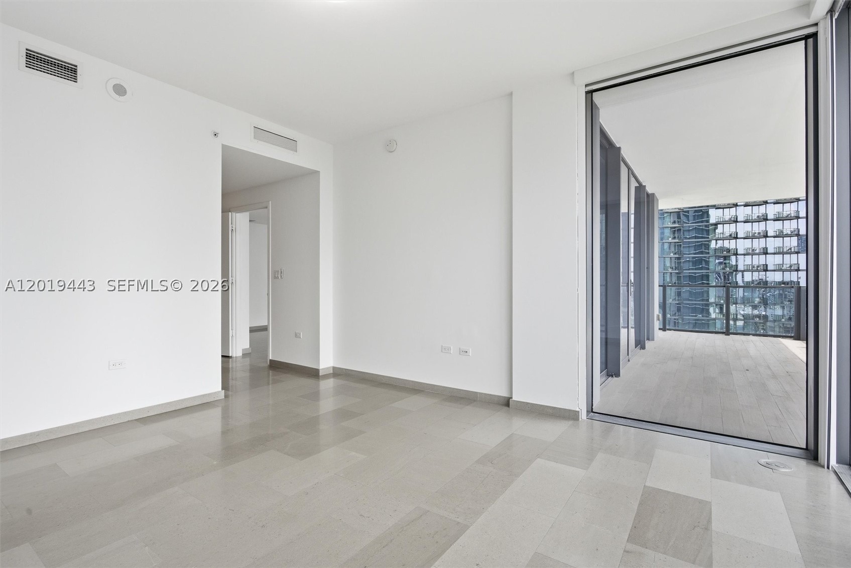 image Reach Brickell City Centre50