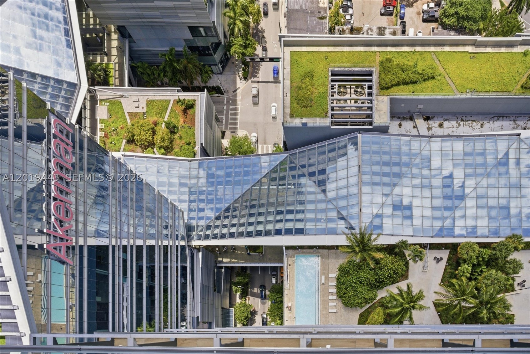 image Reach Brickell City Centre70