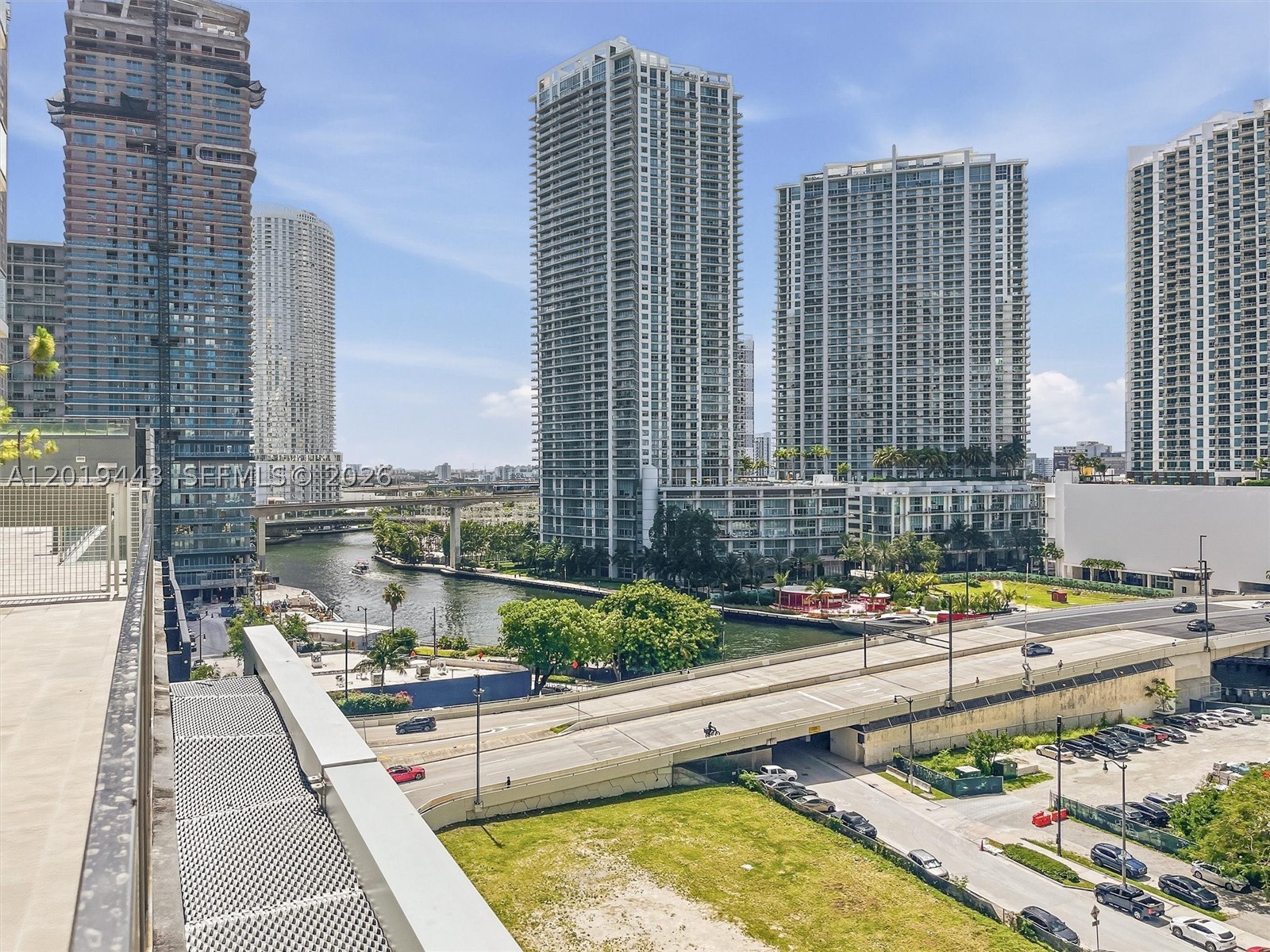 image Reach Brickell City Centre8