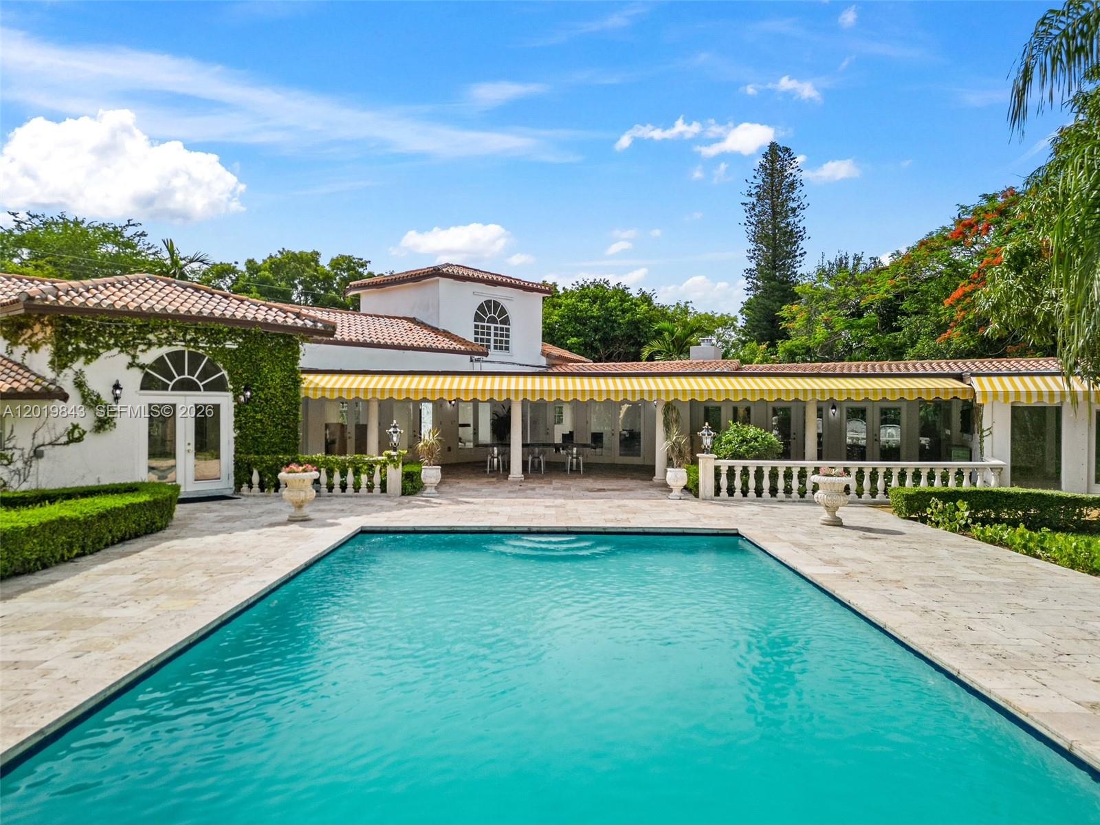 12300 Old Cutler Rd #12300 Pinecrest, FL 33156