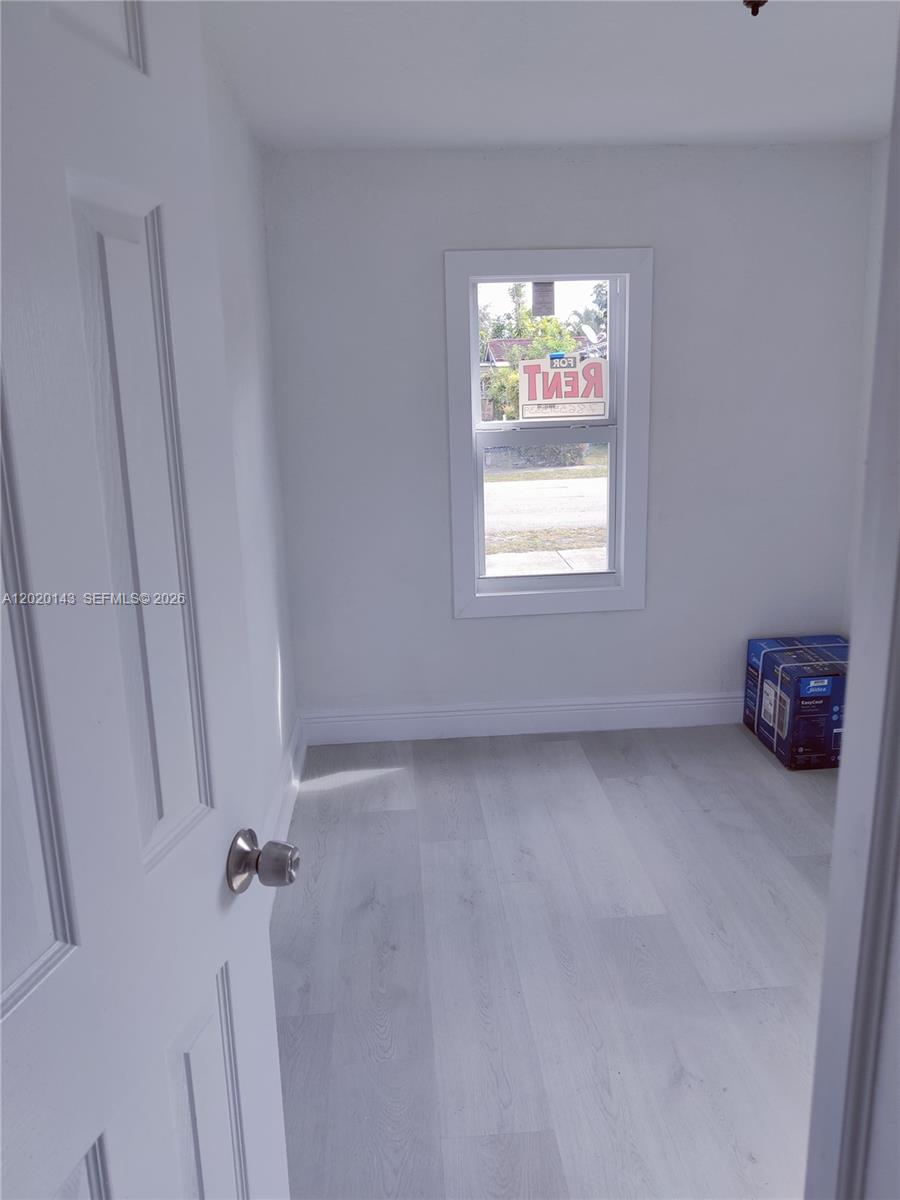 2103 NW 57th St Miami, FL 33142