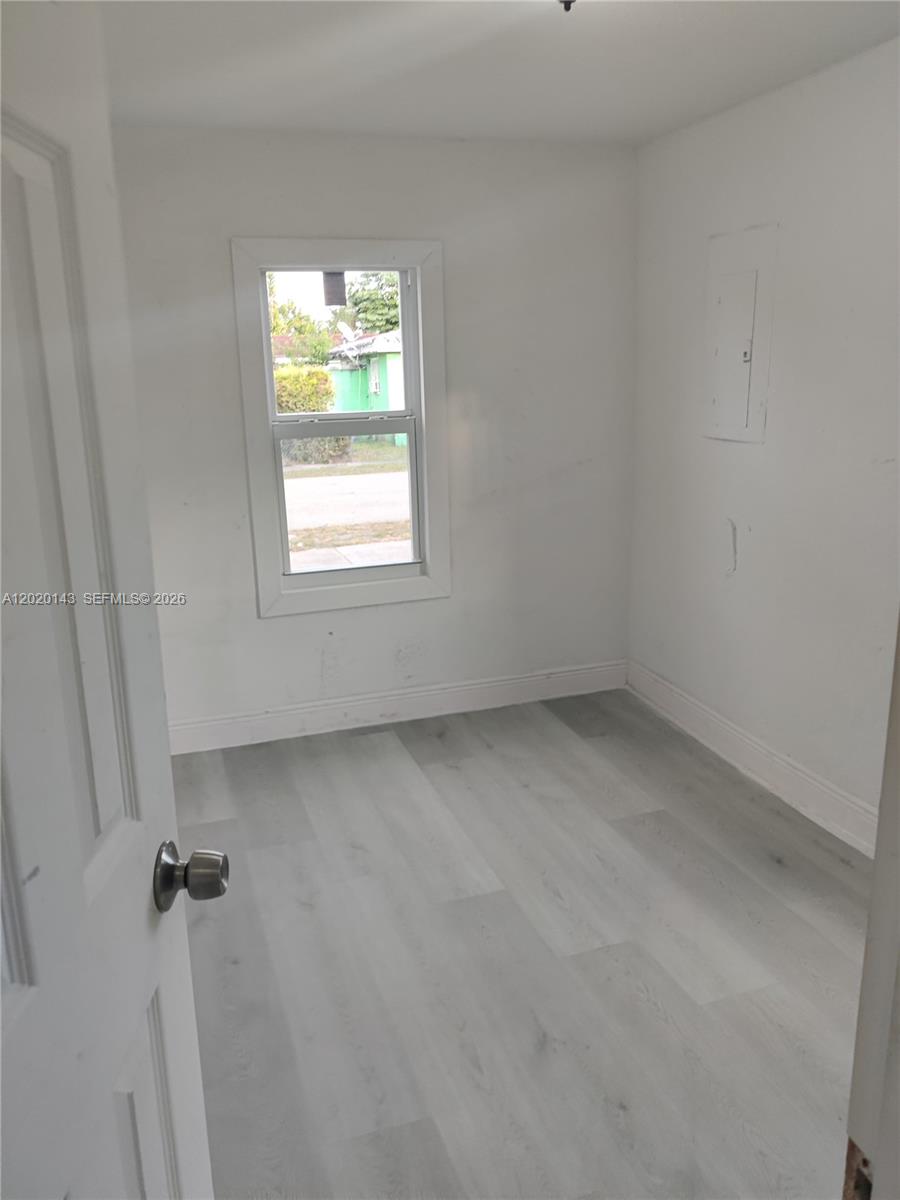 2103 NW 57th St Miami, FL 33142