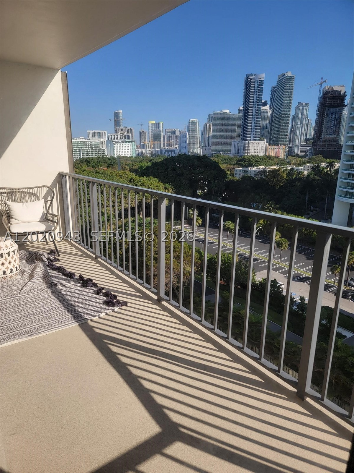 image Brickell Place I4