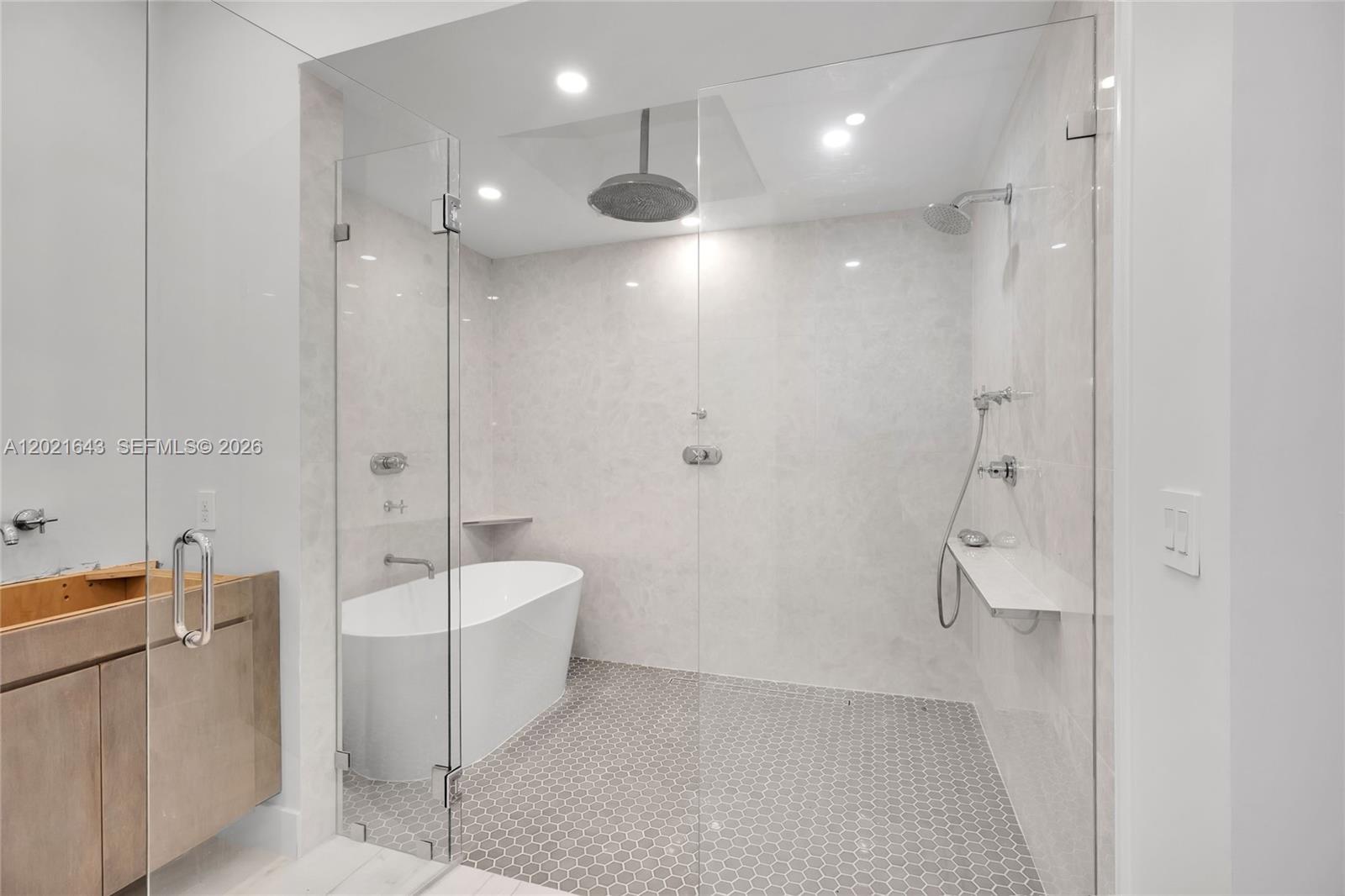 8303 Old Cutler Rd Coral Gables, FL 33143