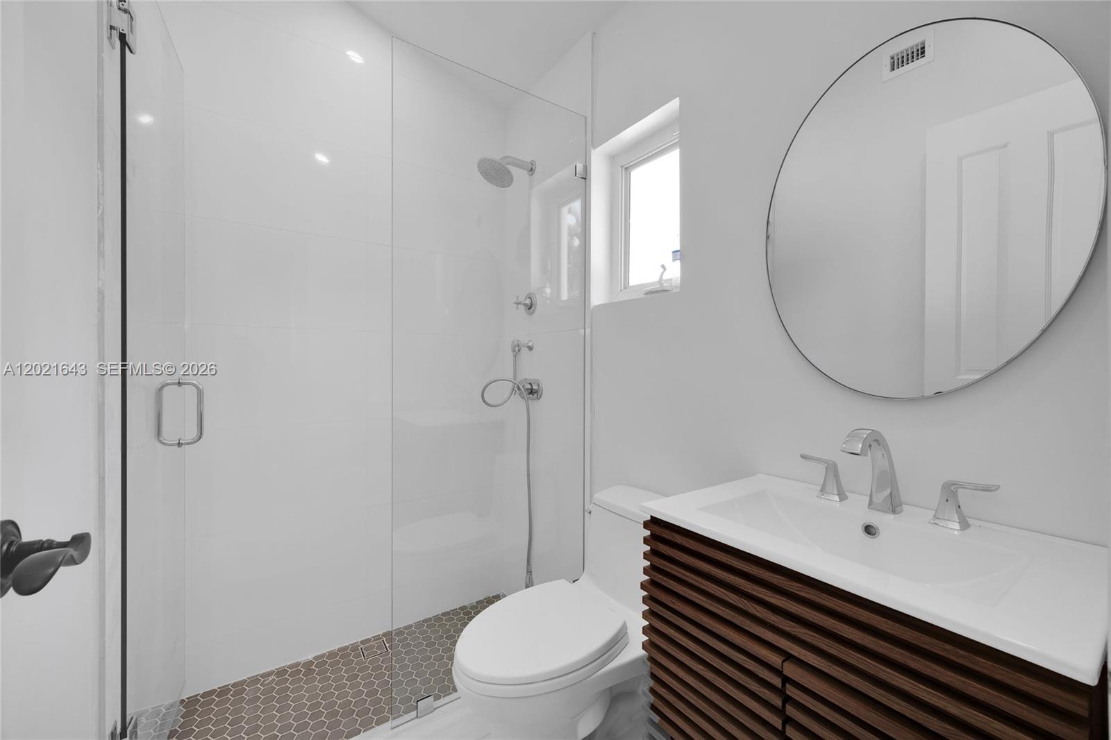 8303 Old Cutler Rd Coral Gables, FL 33143