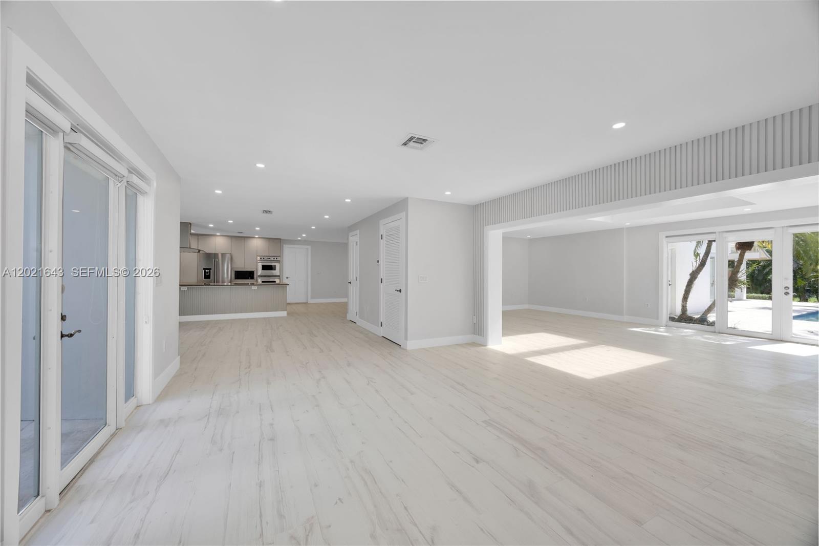 8303 Old Cutler Rd Coral Gables, FL 33143