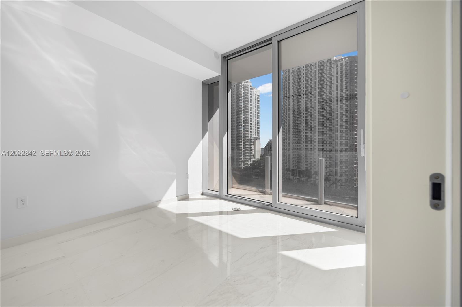 300 Biscayne Blvd Way #1102 Miami, FL 33131