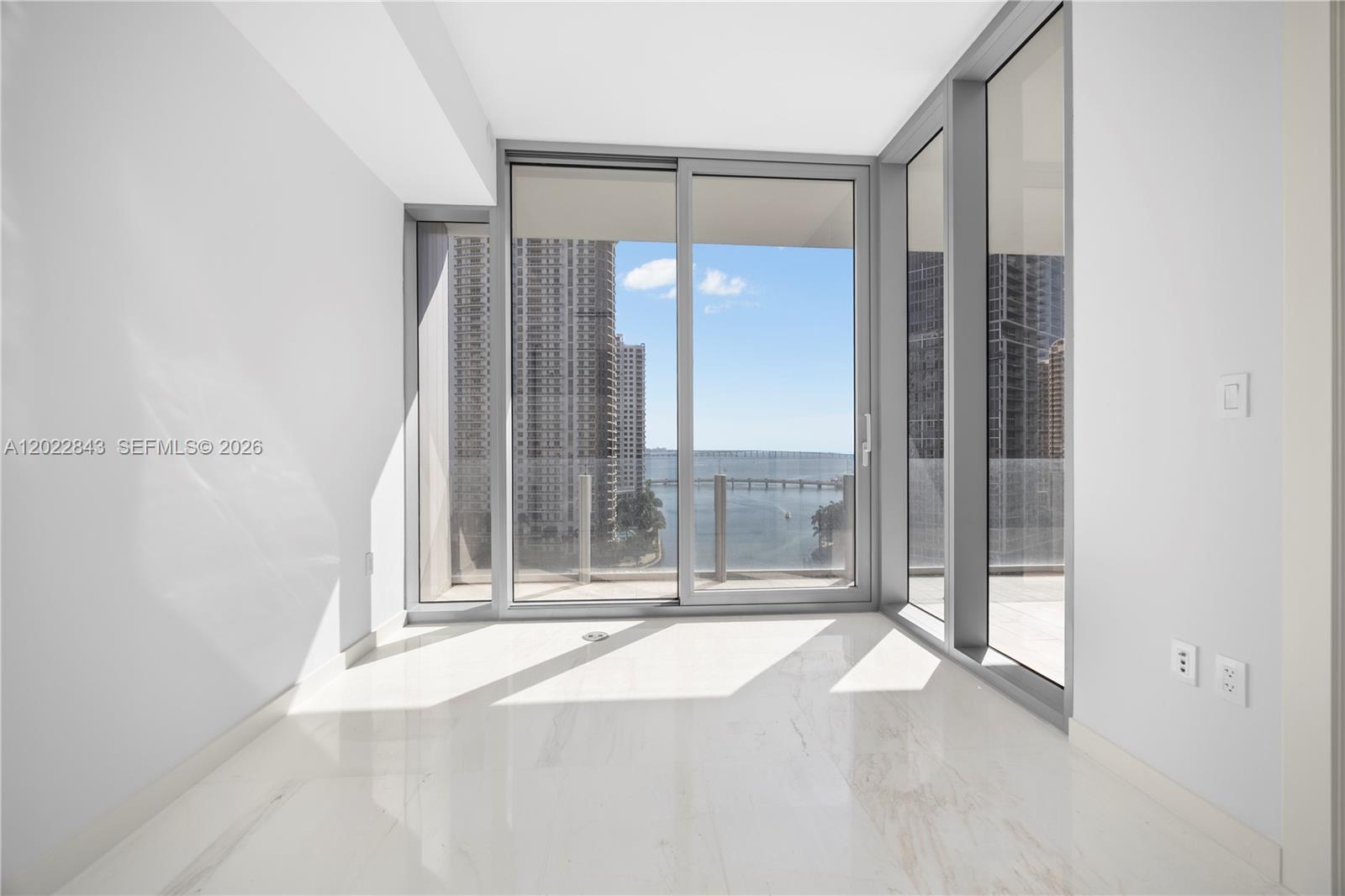 300 Biscayne Blvd Way #1102 Miami, FL 33131