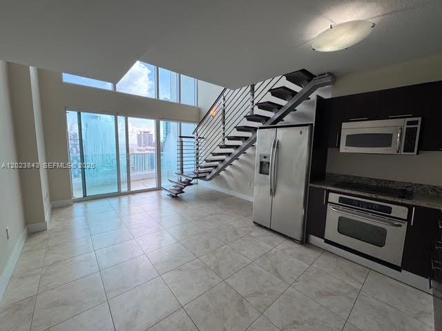 image Brickell on the River South1