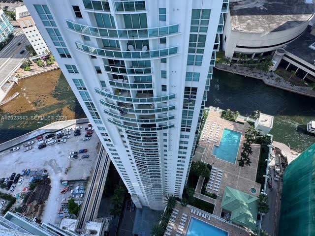 image Brickell on the River South21