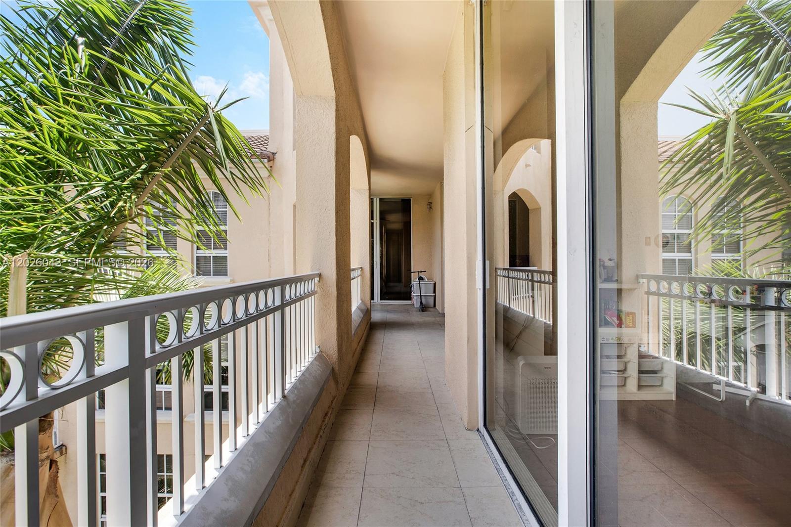 3001 NE 185th St #610 Aventura, FL 33180