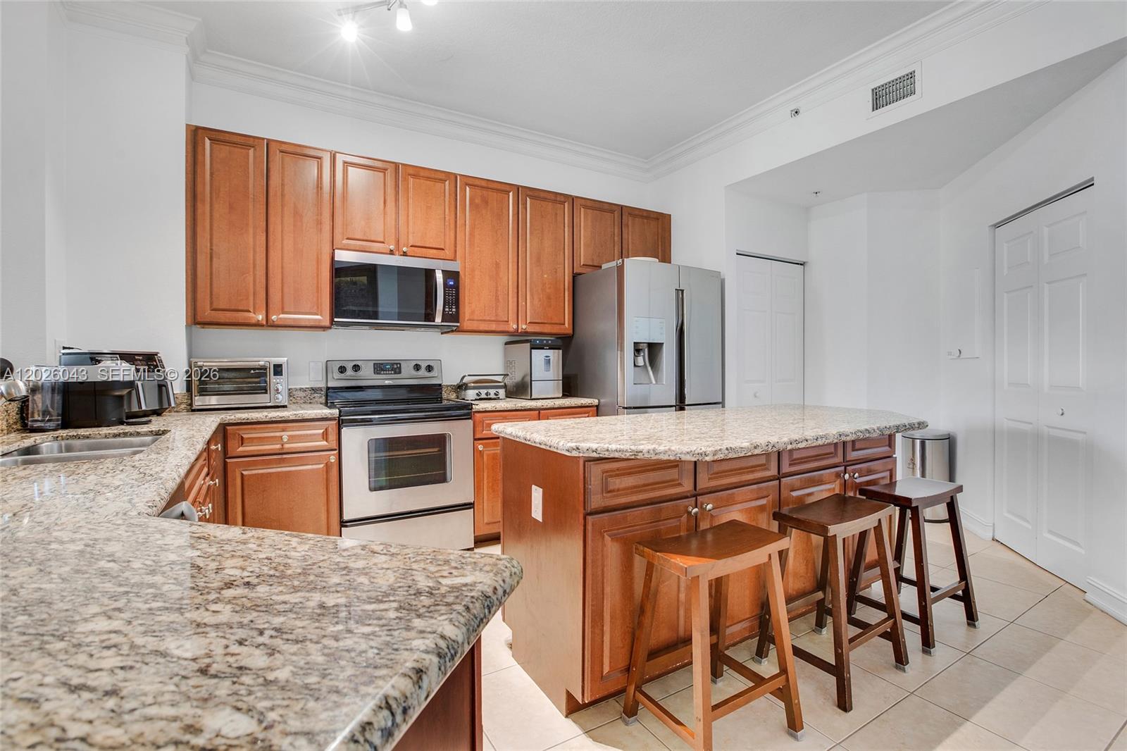 3001 NE 185th St #610 Aventura, FL 33180