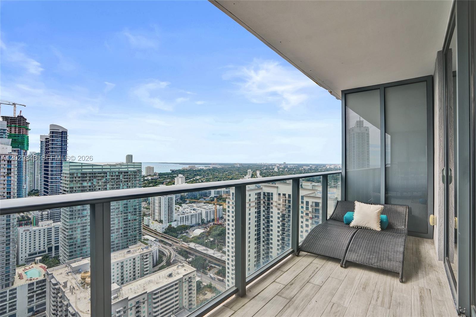 image Brickell Heights East16