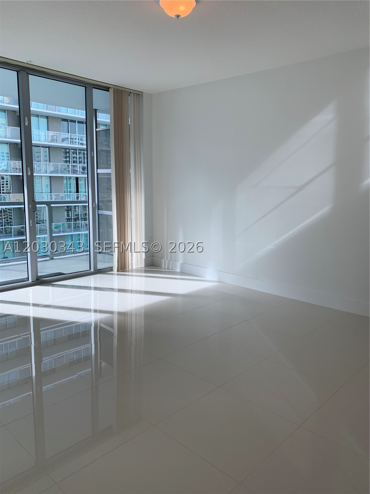 image Axis on Brickell North4