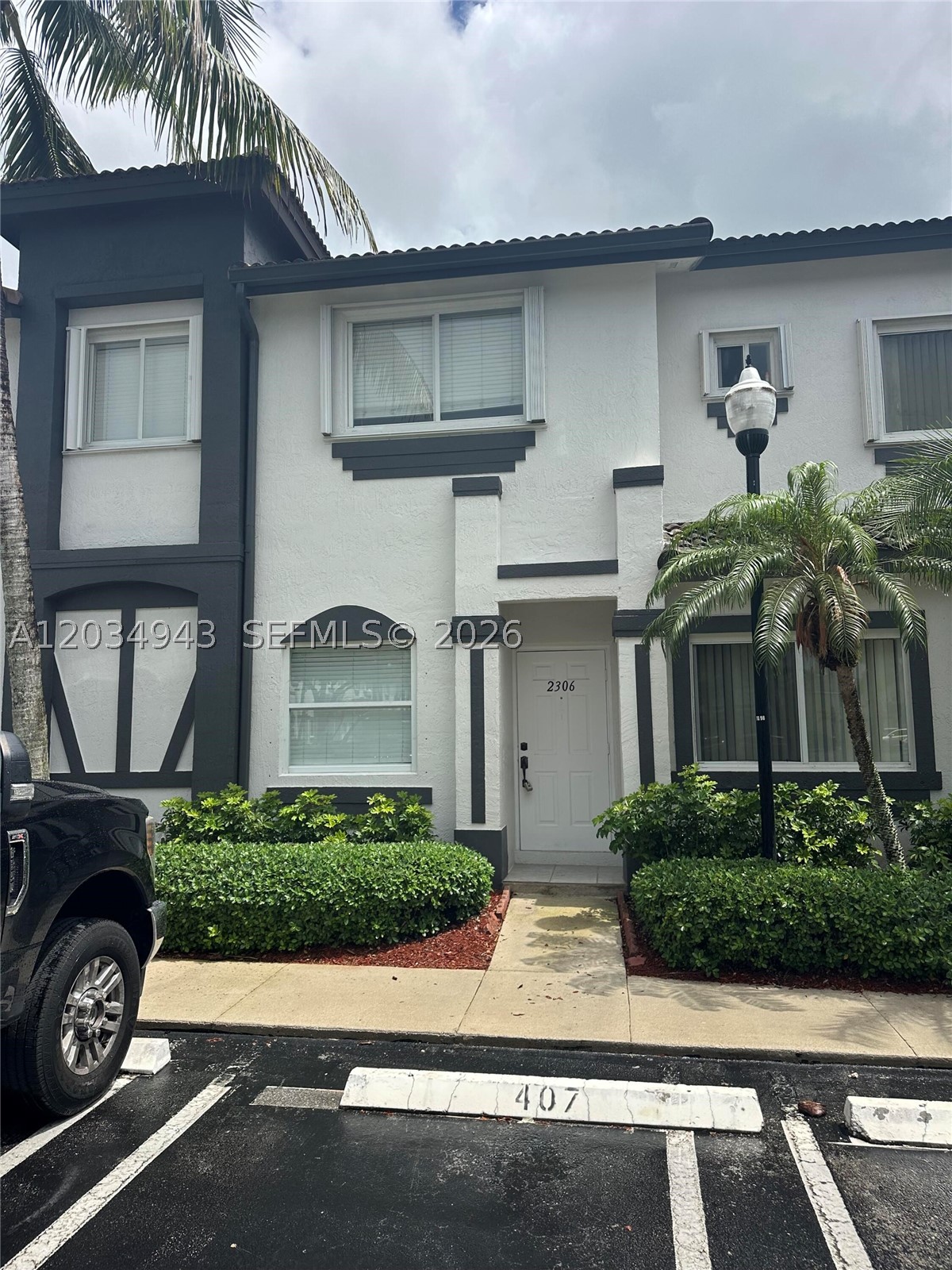 2306 SE 23rd Ave