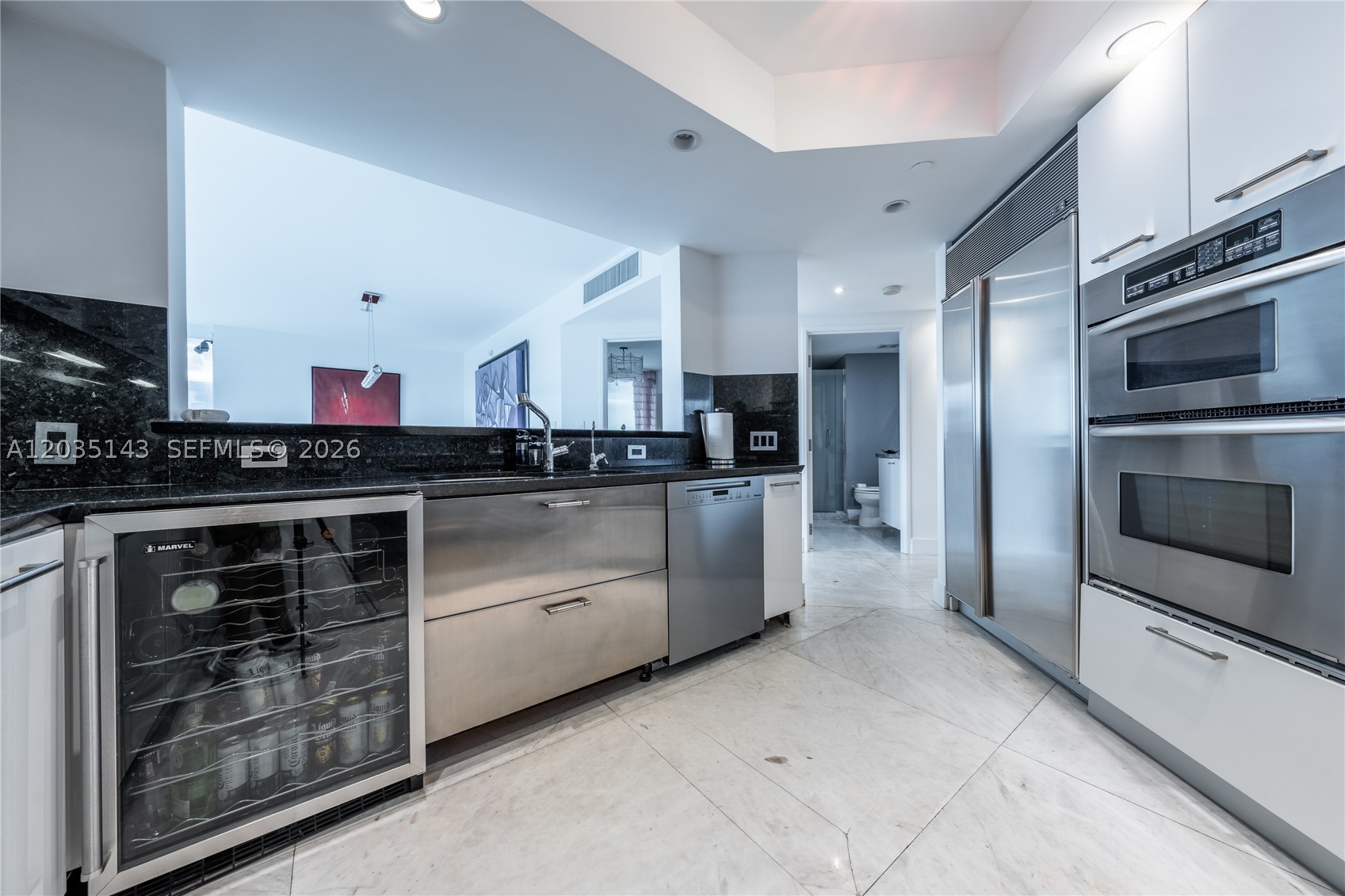 9401 Collins Ave #403 Surfside, FL 33154