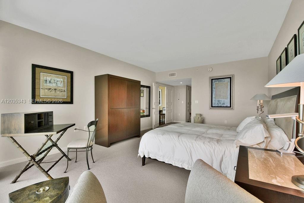 19955 NE 38th #1701 Aventura, FL 33180