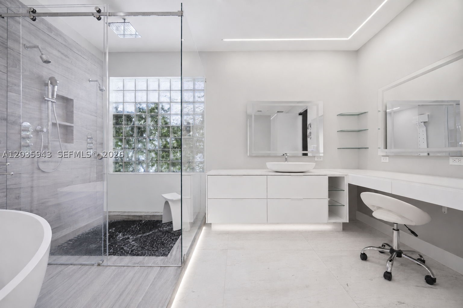 1205 Seagull Ter Hollywood, FL 33019