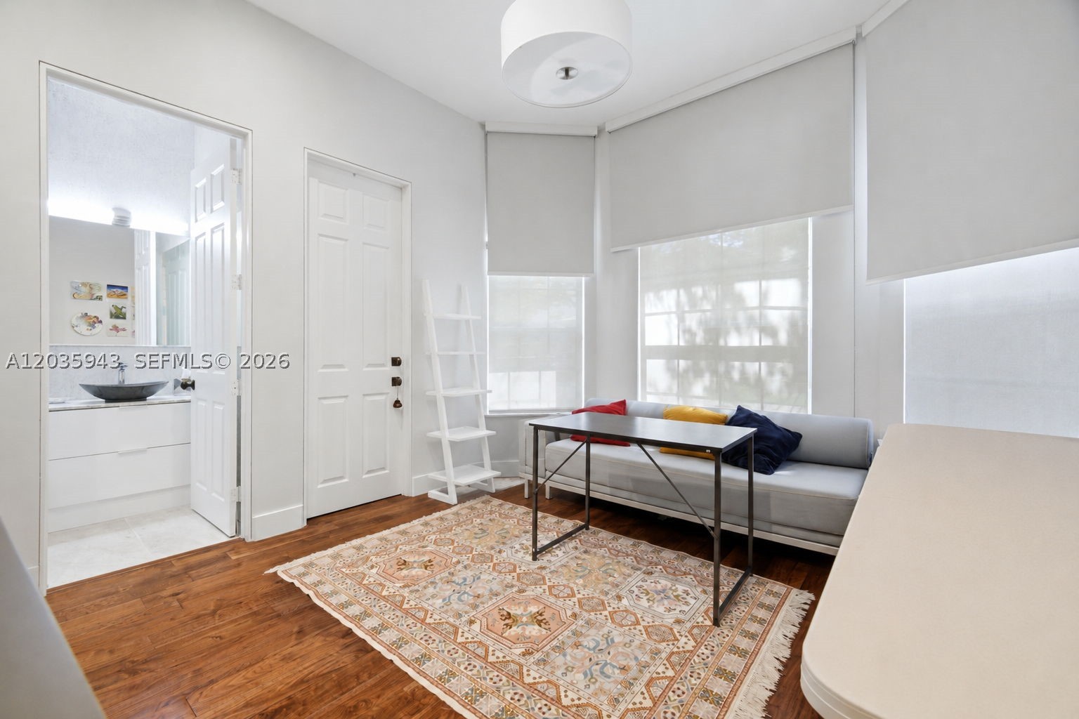 1205 Seagull Ter Hollywood, FL 33019