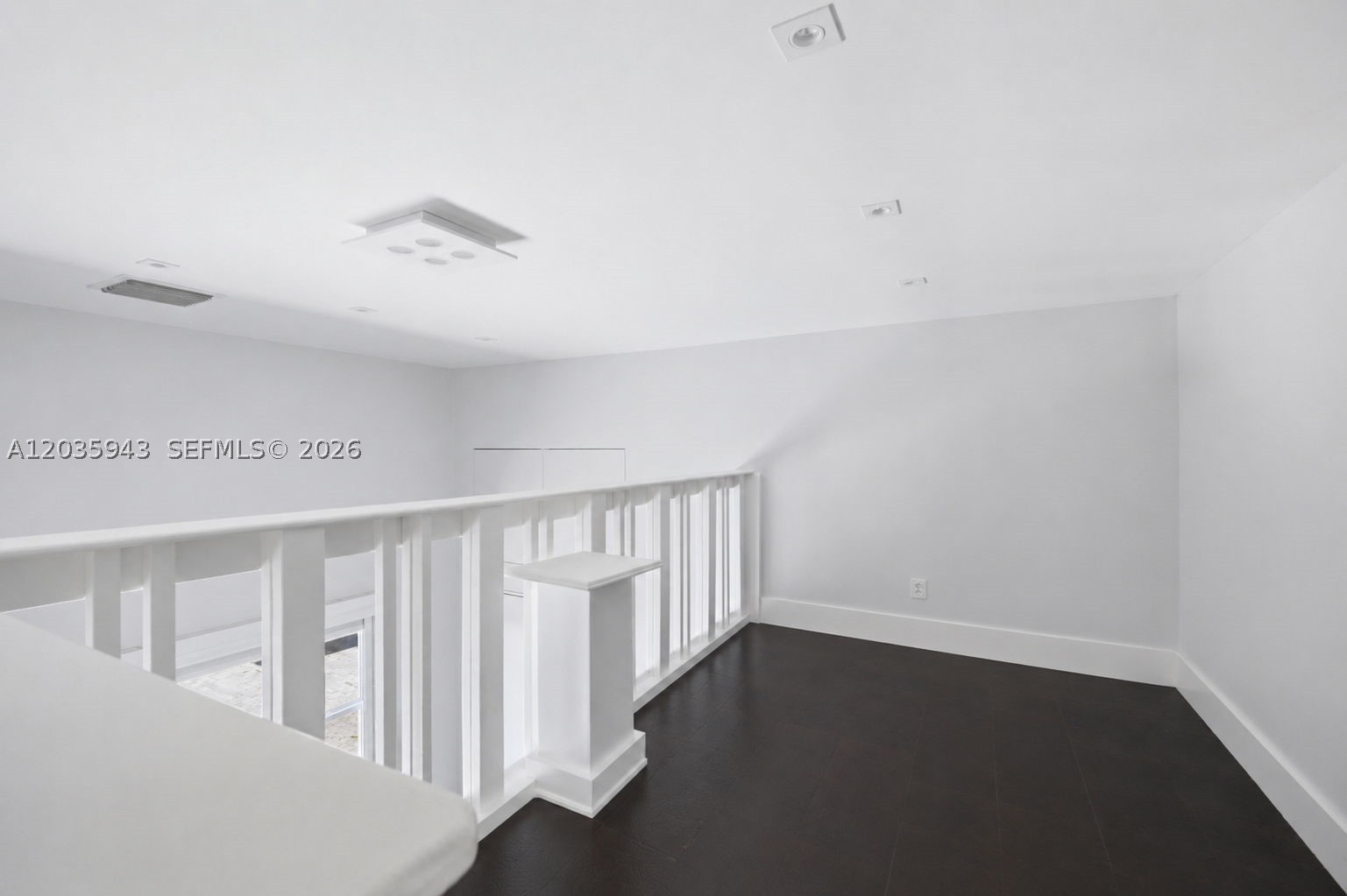 1205 Seagull Ter Hollywood, FL 33019