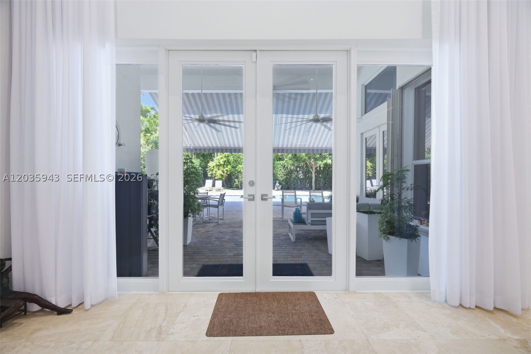 1205 Seagull Ter Hollywood, FL 33019